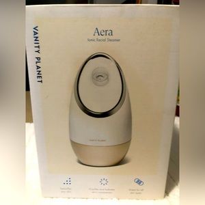 Aera 
Ionic Facial Steamer